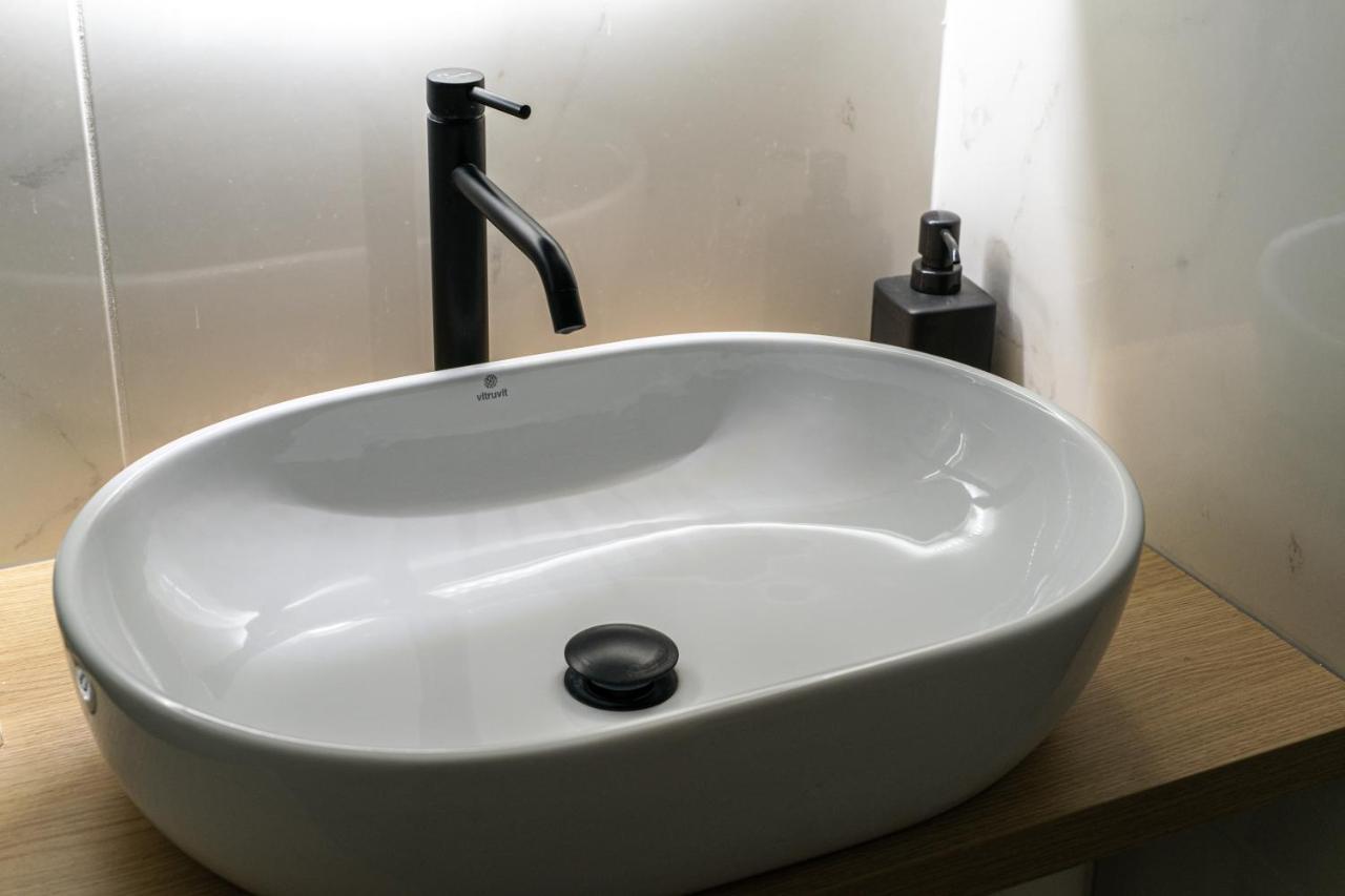 Majestic Flat With Huge Terrace In The City Center Athens Ngoại thất bức ảnh
